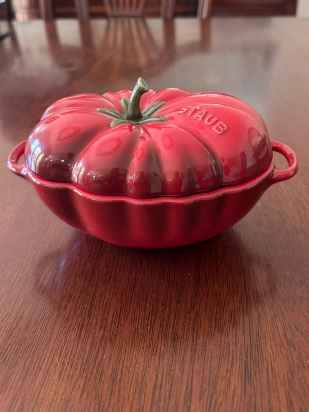 Staub Red Tomato Mini Cocotte with Green Stem #4 - Picture 1 of 4